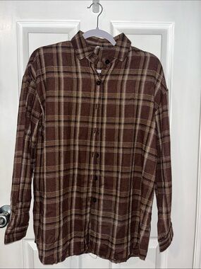 Women's Brown Plaid Button-Down Shirt - Relaxed Fit